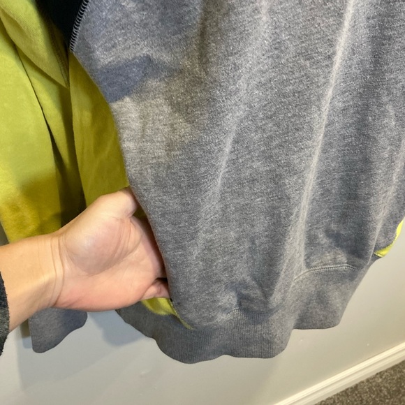 Fox Racing size large pull over hoodie - Picture 5 of 10